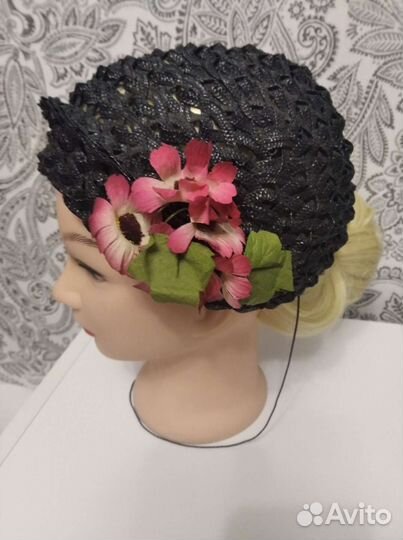 Женская винтажная шляпка 1950-е