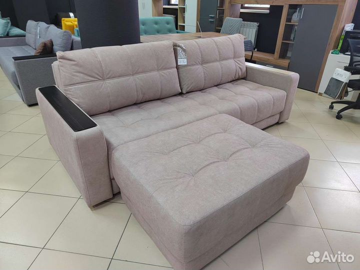 Диван прямой Босс