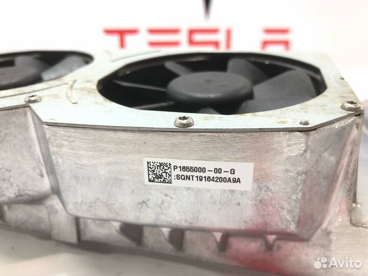 Блок автопилота Tesla Model X 2019 1655000-00-G