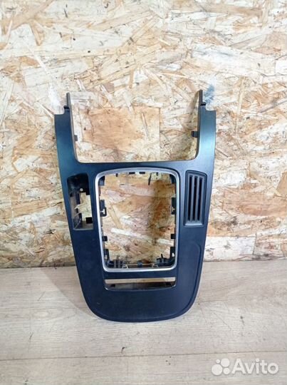 Накладка декоративная Audi A5 8T 3.2 2008