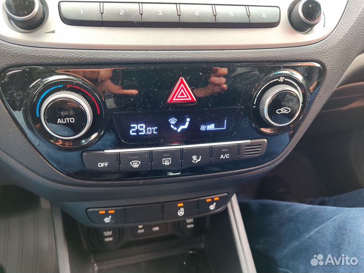 Hyundai Solaris 1.6 AT, 2017, 97 700 км