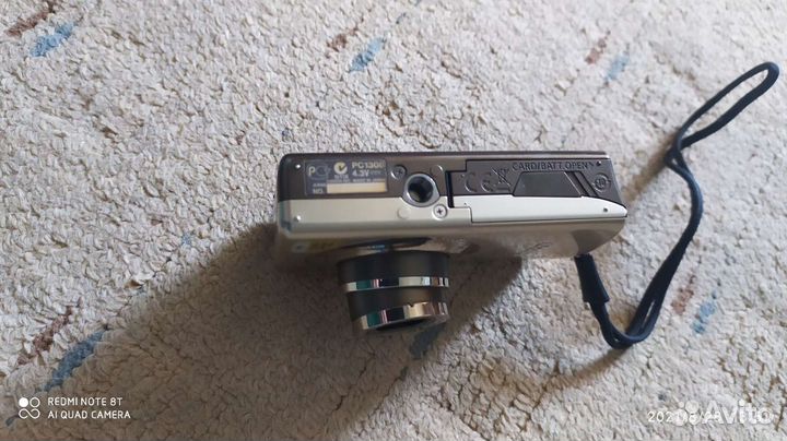 Компактный фотоаппарат