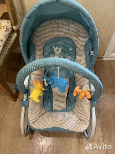 Шезлонг детский babyton