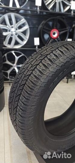 Yokohama GEOLANDAR G015 285/60 R18