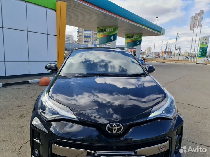 Toyota C-HR 1.8 CVT, 2020, 23 000 км