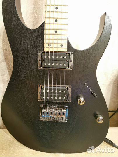 Электро-гитара Ibanez, комбо-усилитель,шнур,чехол