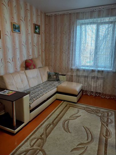 Комната 15,2 м² в 8-к., 2/3 эт.
