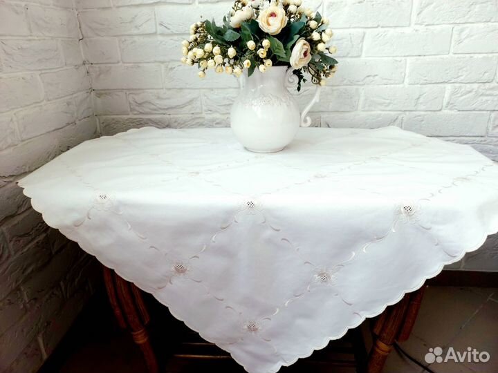 Скатерть чайная вышивка хлопок винтаж