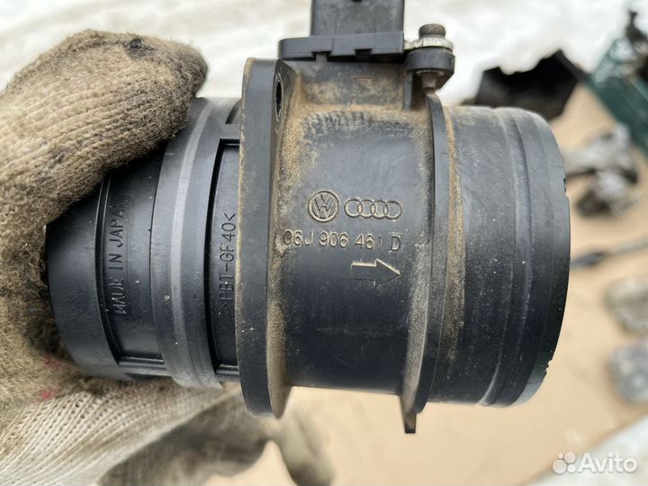 Расходомер Фольксваген Пассат В6