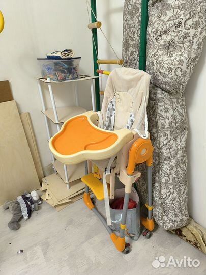 Стул для кормления