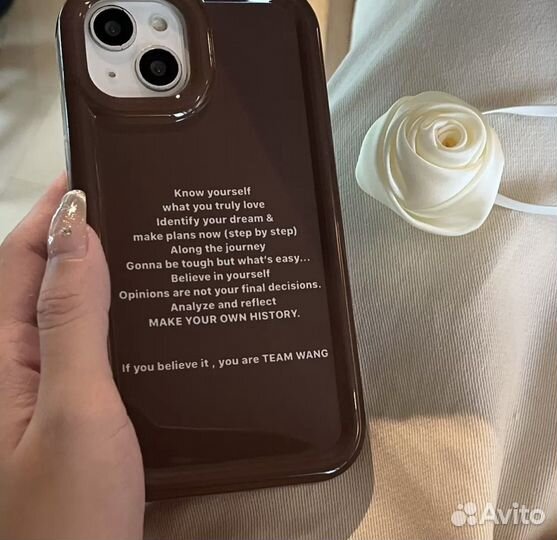 Чехол на iPhone