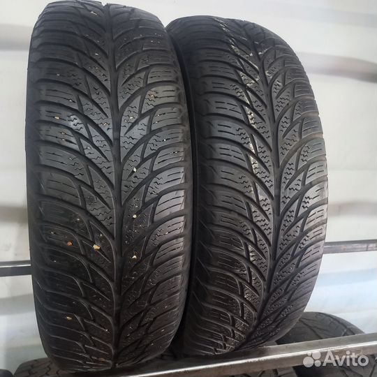 Uniroyal AllSeasonExpert 215/55 R16