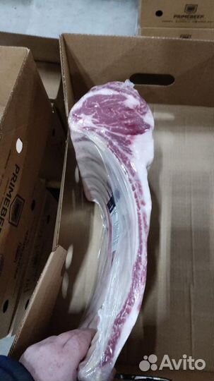 Стейк Спинной отруб Томагавк 4-6 ребер Rebeye