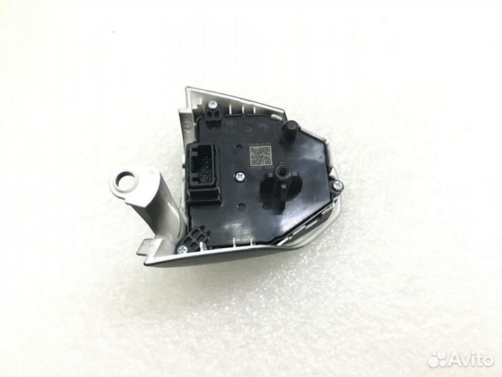 Кнопки руля правые Kia Rio X-line G4FG 2020