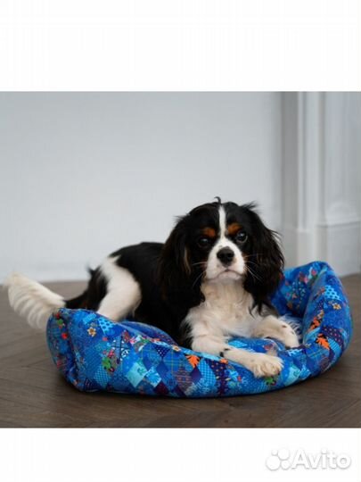 Лежанка для кошечки или маленькой собачки Новая