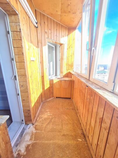 2-к. квартира, 57 м², 9/9 эт.