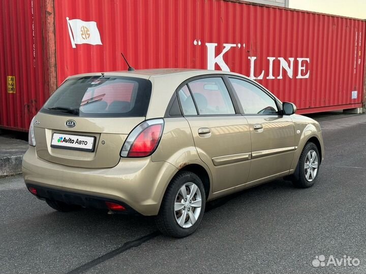 Kia Rio 1.4 AT, 2010, 172 000 км