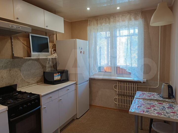 2-к. квартира, 53 м², 3/5 эт.