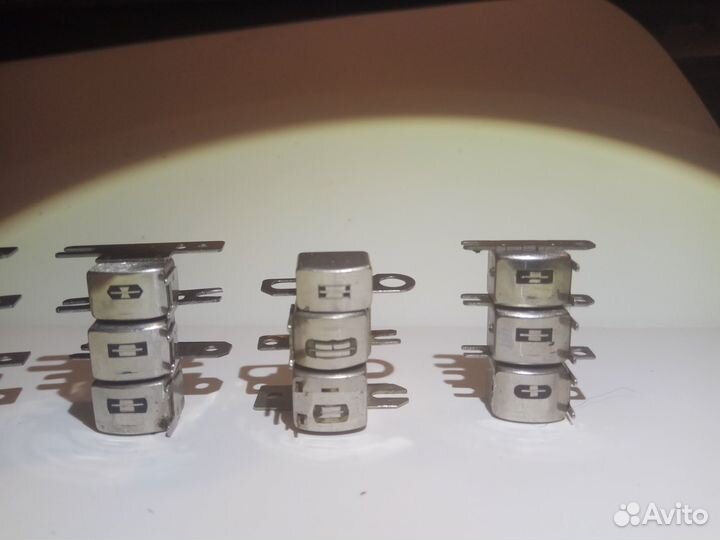 Головки для магнитофонов и запчасти для приемников