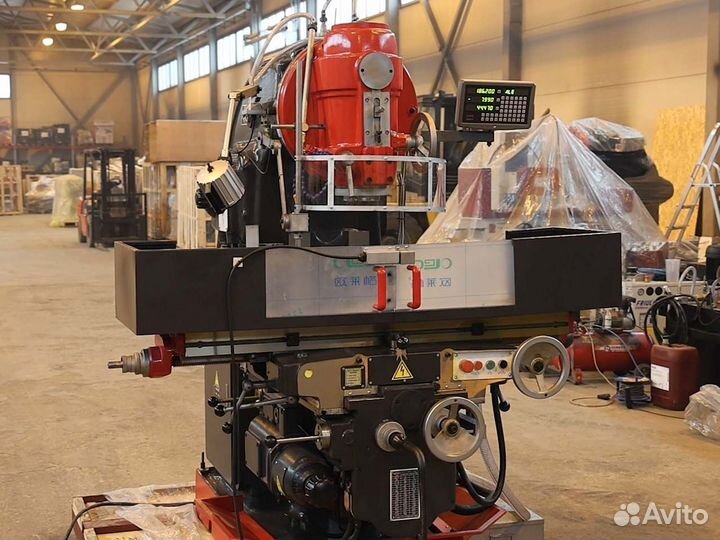 Вертикально-фрезерный станок ProTech VM-1594