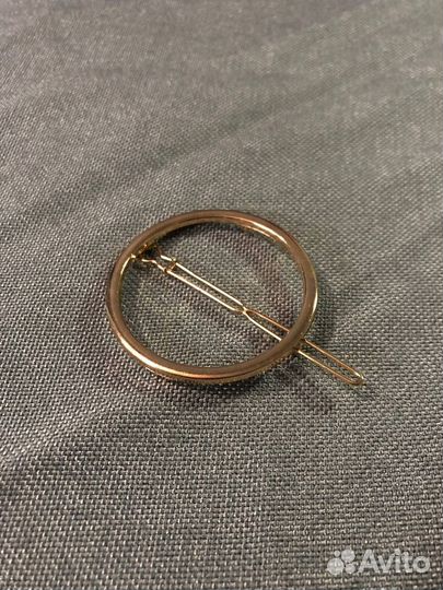 Заколка для волос