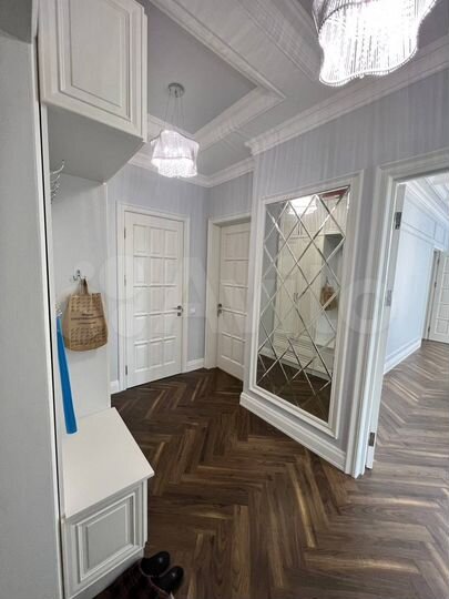 3-к. квартира, 90 м², 2/3 эт.