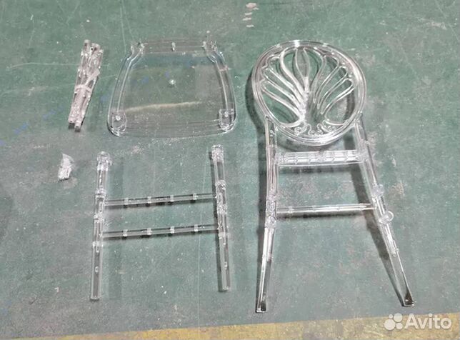 Ресторанный стул