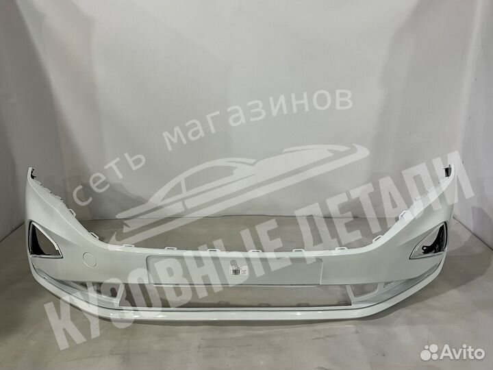 Бампер передний Volkswagen Polo Лифтбек в цвет