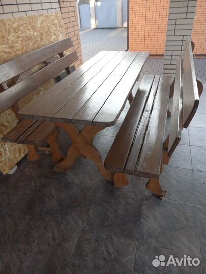 Скамейки со столом