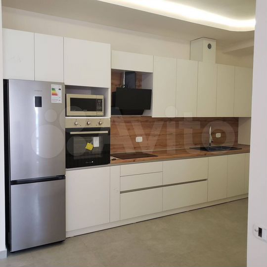 2-к. квартира, 55 м², 9/9 эт.