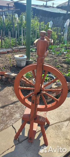 Прялка деревянная старинная