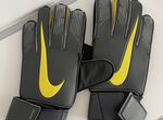Вратарские перчатки Nike Match