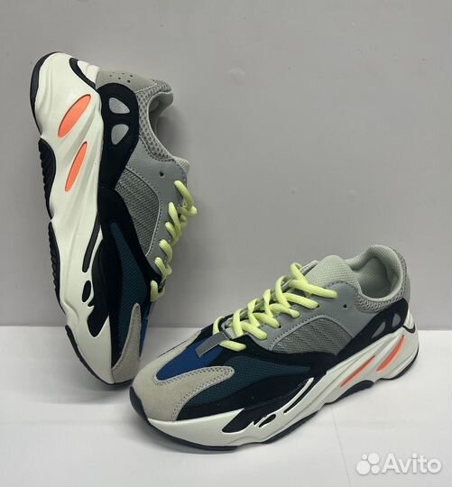 Adidas yeezy boost 700 v2