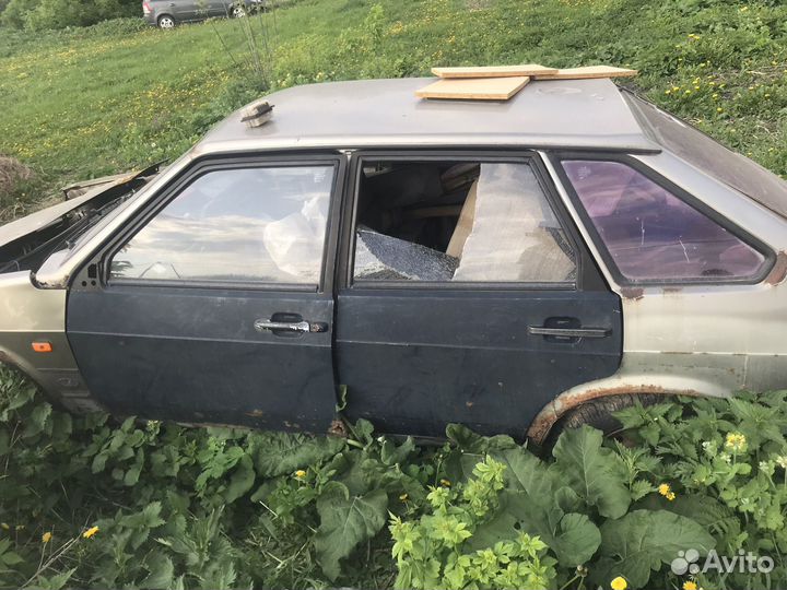 Авто ваз 21099 на разбор