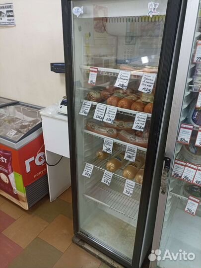 Витринный холодильник