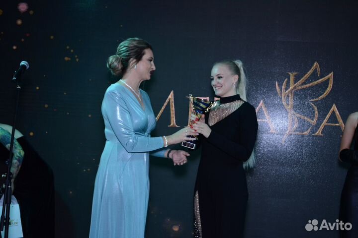 Наращивание ресниц модель