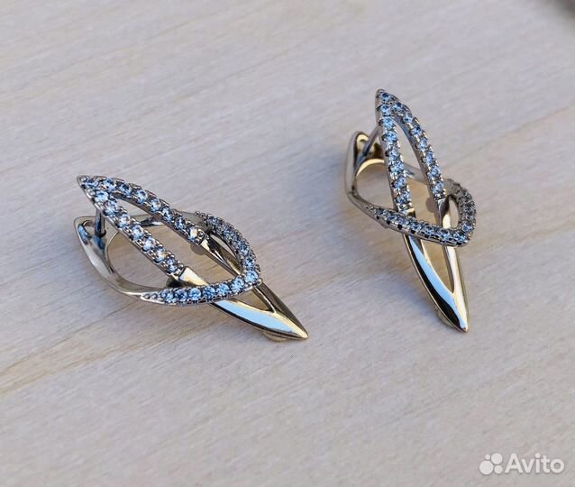 Серьги из медицинского сплава