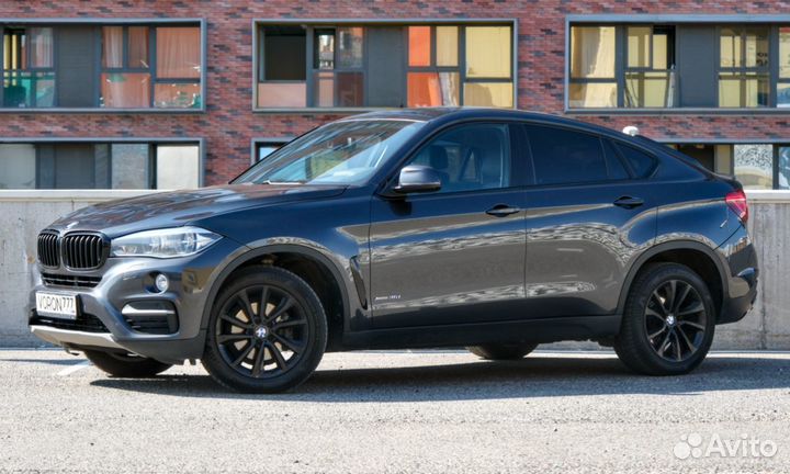Аренда BMW X6 от одной минуты в Москве