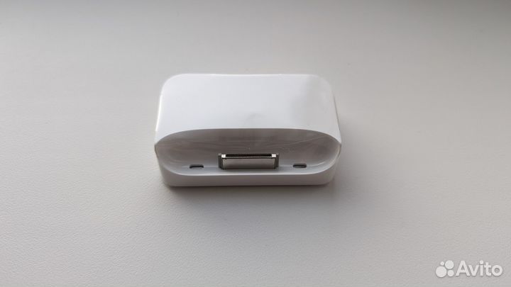 iPhone 3g докстанция
