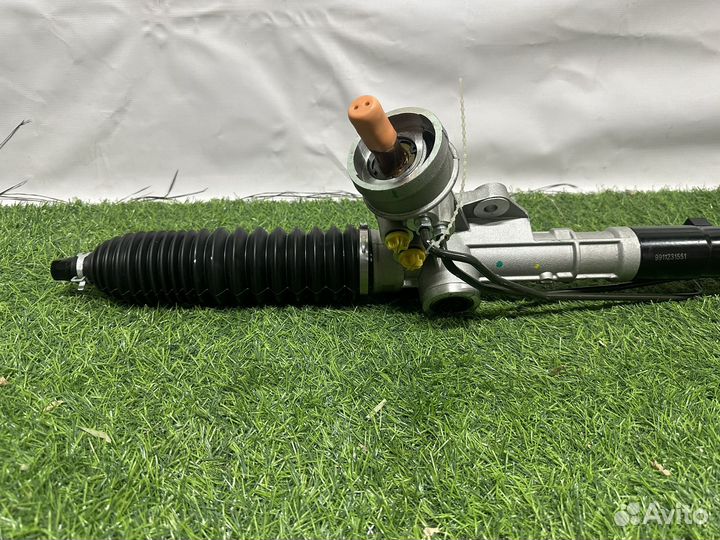 Рулевая рейка на Volkswagen Passat B5 / Audi A4