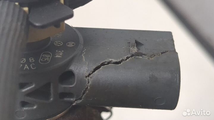 Форсунка топливная Volkswagen Caddy 2015, 2016