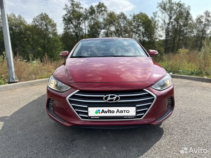 Hyundai Elantra 1.6 AT, 2018, 150 250 км