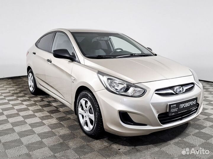 Hyundai Solaris 1.6 МТ, 2011, 70 500 км