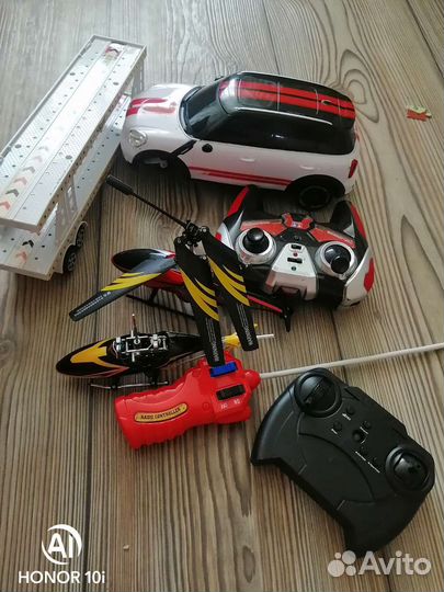 Самолётик, машина на пу, на запчасти