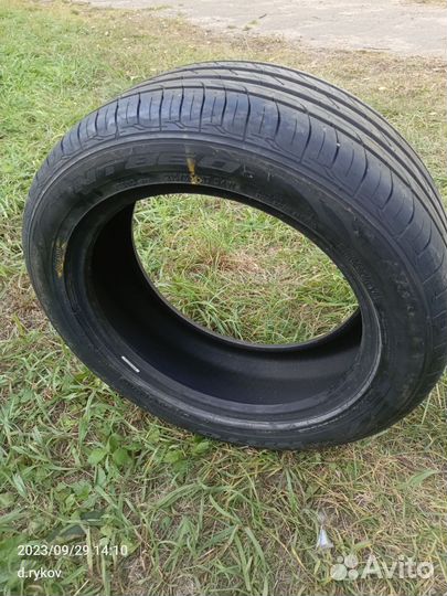 Nitto NT860 215/55 R17 98W