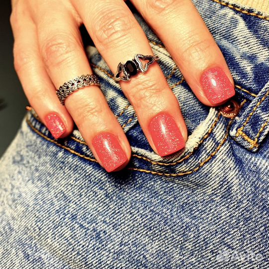 Маникюр,педикюр