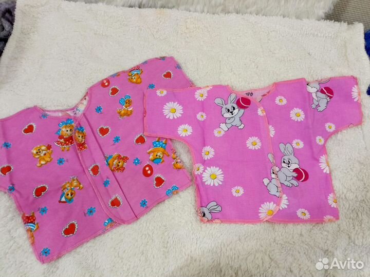 Пакет распашонок для девочки новые