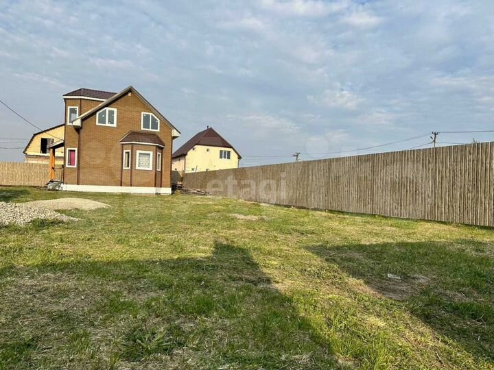 Дом 61 м² на участке 7 сот.