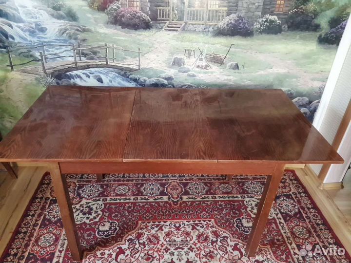 Стол деревянный раздвижной, кресла