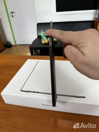 Macbook air 13 2020 i3